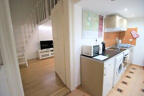 Budapest Easy Flats - Opera Apartments