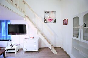 Budapest Easy Flats - Opera Apartments