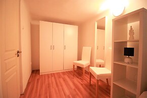 Budapest Easy Flats - Opera Apartments