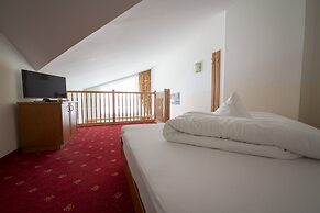 Garni Hotel Alpin Scheffau
