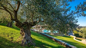 Mulino Luxury Boutique Hotel