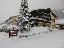 Haus Zeranka Hotel garni