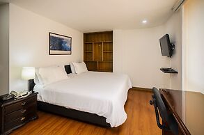 Travelers Suites Edificio Fontana Plaza