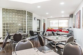 Travelers Suites Edificio Fontana Plaza