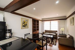 Travelers Suites Condominio Plenitud