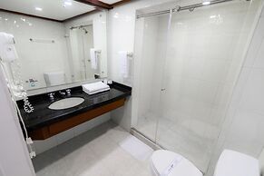 Travelers Suites Condominio Plenitud