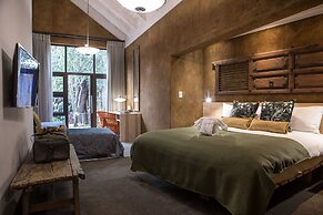 African Rock Hotel & Spa, a 