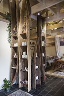 African Rock Hotel & Spa, a 