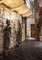 African Rock Hotel & Spa, a 