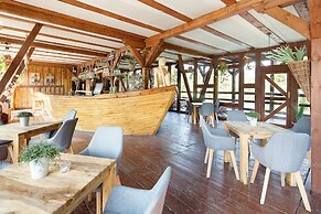 Dolina Charlotty Resort Spa