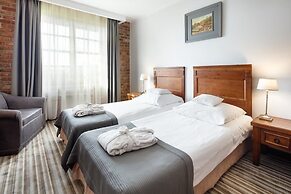 Dolina Charlotty Resort Spa