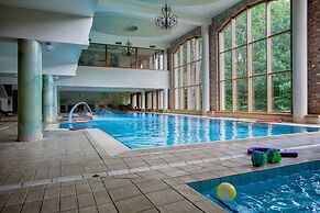 Dolina Charlotty Resort Spa