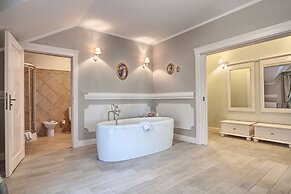 Dolina Charlotty Resort Spa