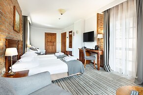 Dolina Charlotty Resort Spa