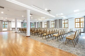Dolina Charlotty Resort Spa