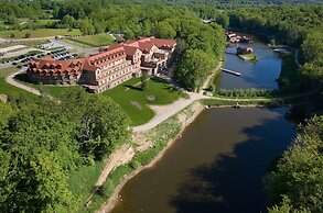Dolina Charlotty Resort Spa
