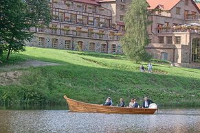 Dolina Charlotty Resort Spa