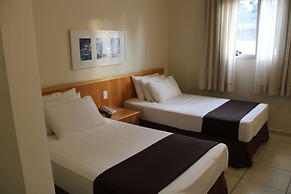 Harbor Self Graciosa Hotel