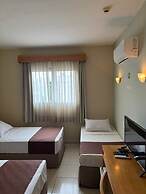 Harbor Self Graciosa Hotel