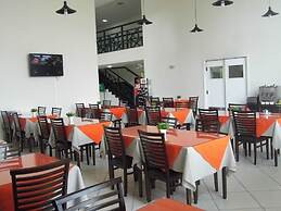 Harbor Self Graciosa Hotel