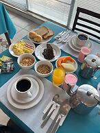 Harbor Self Graciosa Hotel