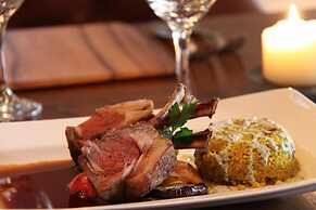 Bears Paw Inn