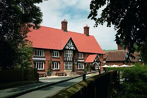Bears Paw Inn