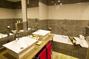 Holiday World Polynesia