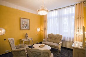 Hotel Alexandra