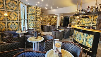 Hotel Alexandra