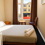 St Elmo Hotel