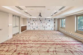 Hilton Garden Inn Bethesda Downtown