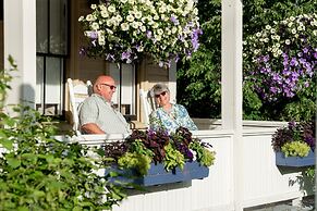 The Colonial Inn