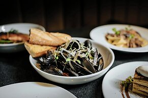 The Westin Wall Centre, Vancouver Airport