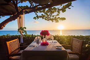 Keyonna Beach - All Inclusive - Couples Only
