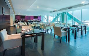 Four Points by Sheraton Los Angeles