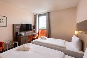 IntercityHotel Berlin Airport Area North