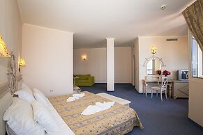 Royal Park Hotel - All Inclusive