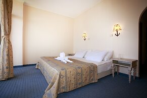 Royal Park Hotel - All Inclusive