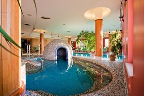 Caramell Premium Resort