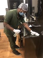 Karon Hotel - Lajpat Nagar