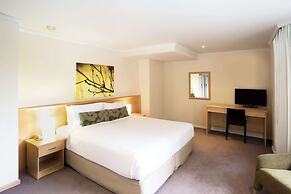 Mirage Hotel Newport