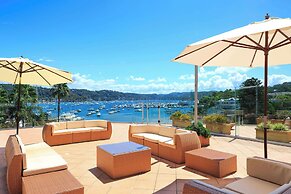 Mirage Hotel Newport