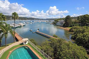 Mirage Hotel Newport