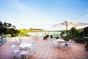 Mirage Hotel Newport