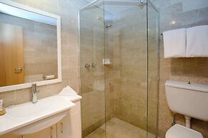 Mirage Hotel Newport