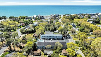 Ocean Breeze Motel