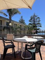 El Lago Waters Motel