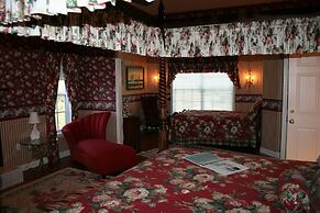 Heron Cay Lakeview Bed & Breakfast Inn