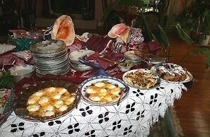 Heron Cay Lakeview Bed & Breakfast Inn